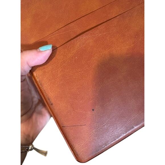 Atari Faux Leather Tan Portfolio Folder Game Holder Case With 4 Games VTG - Picture 11 of 16